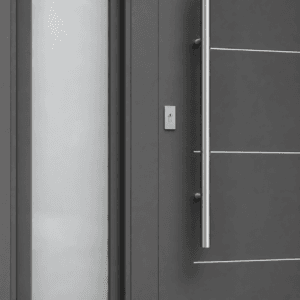 Puerta Exterior Antibarreta | 56 Imperia con Postigo Fijo - Imagen 6