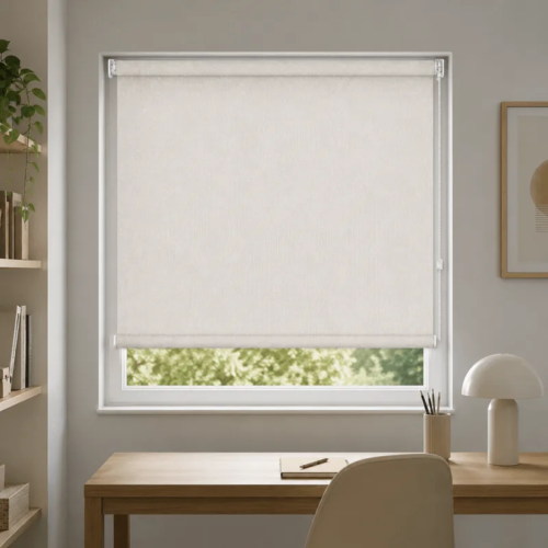 Cortina roller sunscreen blanca 100x90 — instalada en un ambiente