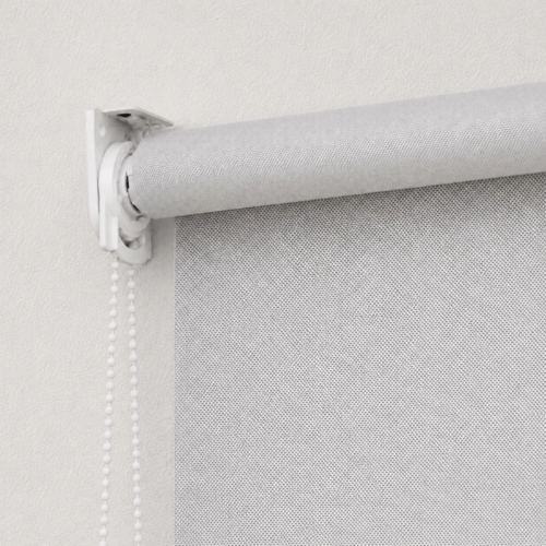 Cortina roller sunscreen gris — detalle del soporte y la cadena (3)