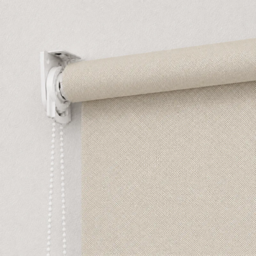 Cortina roller sunscreen natural — detalle del soporte y la cadena